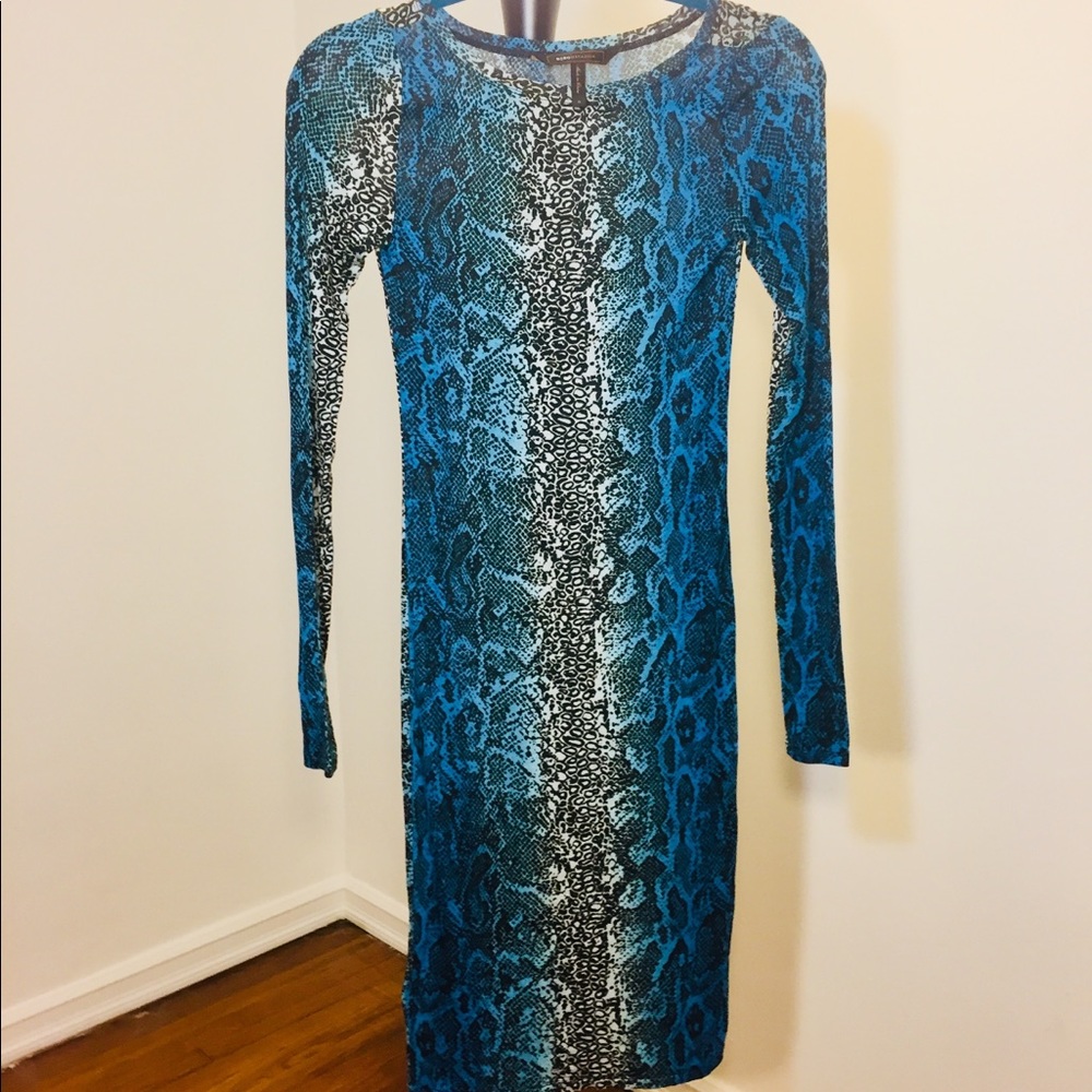 BCBGMaxAZria Blue Snake-Print Bodycon Dress